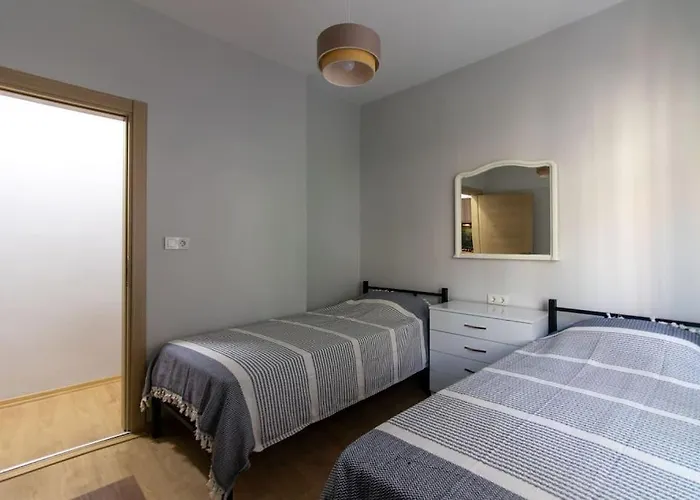 Bright 3br Near Kadikoey Seaside