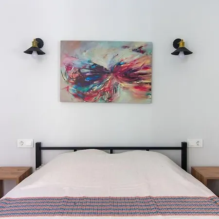 Apartment Renewed&charming 3br Flat In The Heart Of The *