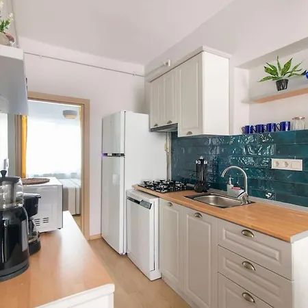 아파트 Bright 3br Near Kadikoey Seaside *